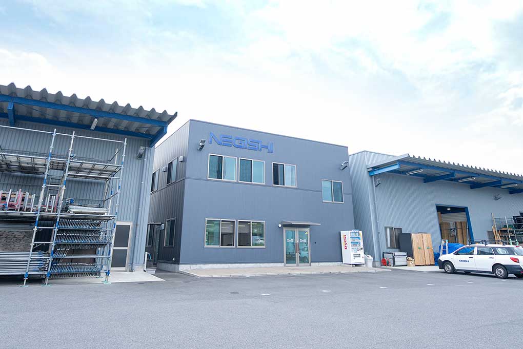 ファサード事業部／セーフティ・ステップ事業部（高崎スマートIC事業所）